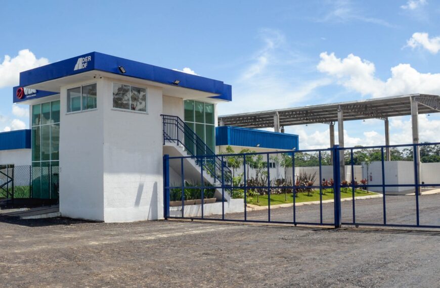 Encontro qualifica profissionais para atuação em crises de saúde mental