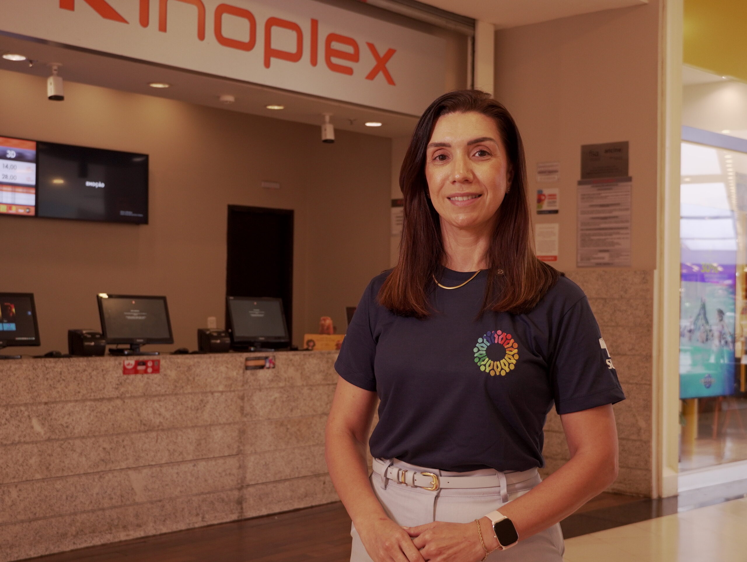 Pacientes de unidades de saúde do DF participam de sessão especial de cinema