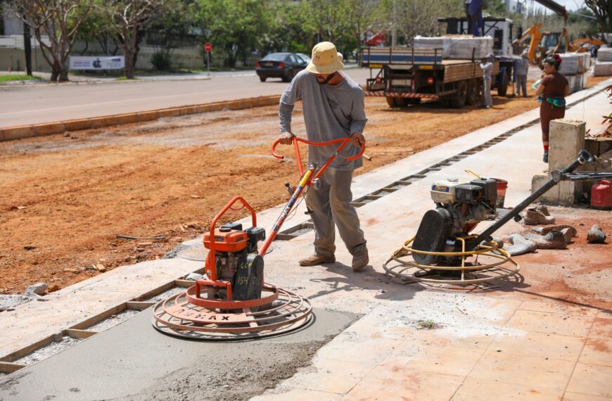 Licitação é anunciada para reconstrução e implantação de calçadas em cinco regiões do DF