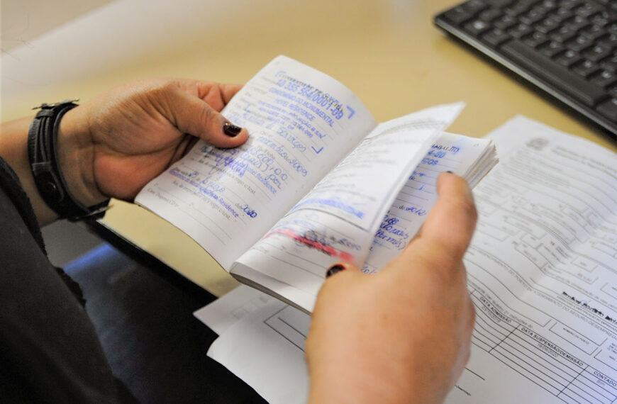Agências do trabalhador têm vagas com salários de até R$ 5 mil nesta quinta-feira (30)